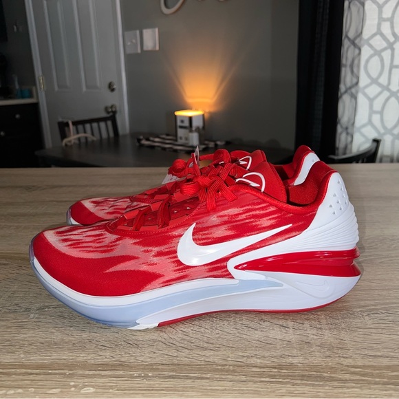 NIKE GT CUT BASKETBALL SHOES SIZE 13
